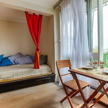 Studio With Balcony Париж Экстерьер фото